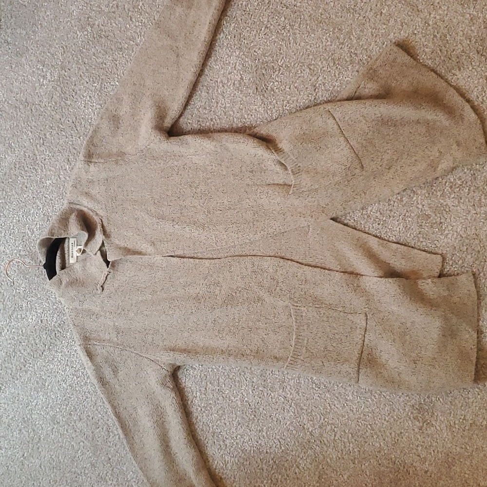 Thick open sweater